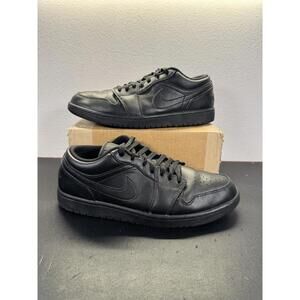 Size 10.5 - Jordan 1 Low Triple Black (2022) 553558-093 Pre-Owned